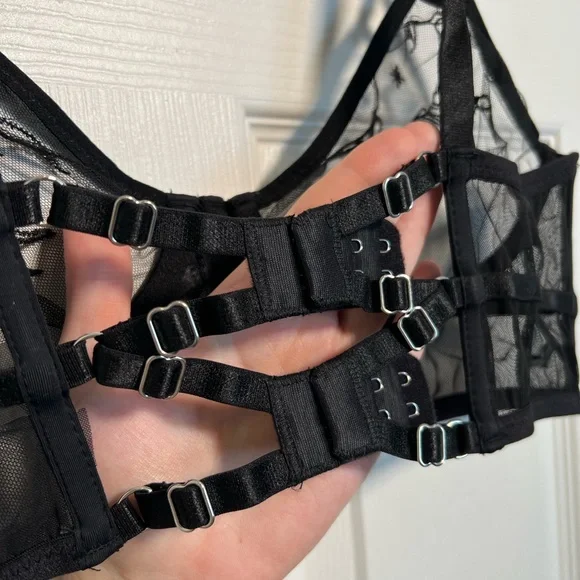 NWT Thistle and Spire Scorpio Bra - Picture 5 of 12